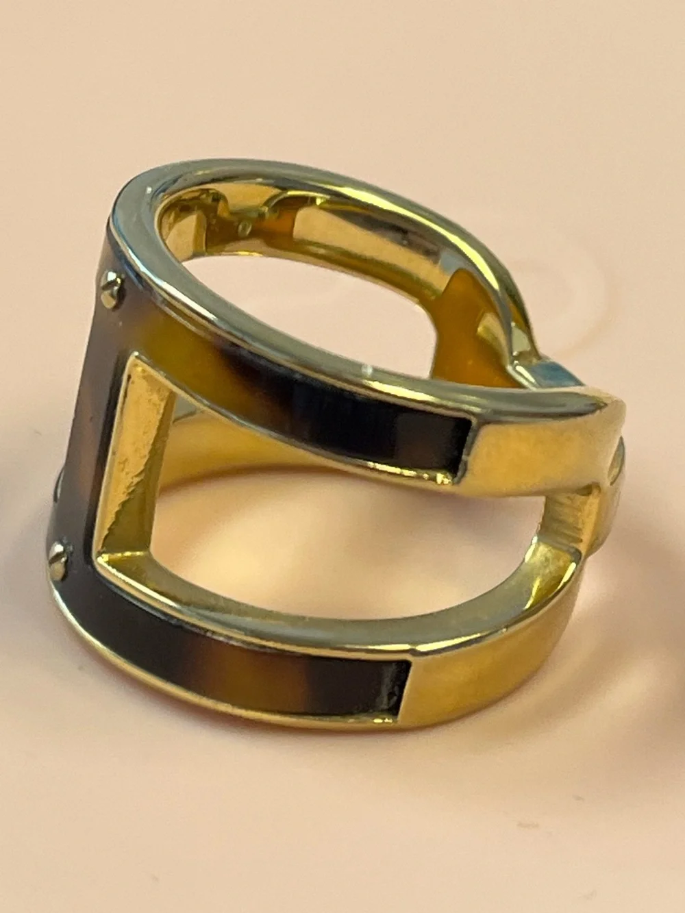 Michael Kors Gold Tone Tortoise Shell Acetate Cage Double Band Ring Size 7